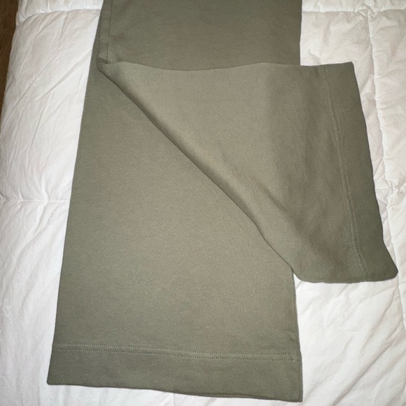 NEW WITH TAG Z SUPPLY indianna drawstring pant in aloe Sz Xs - Picture 16 of 17